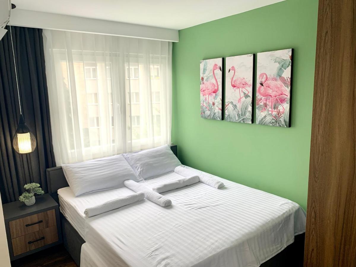 Center Of Tirana “Savannah” Studio Apartment. Экстерьер фото