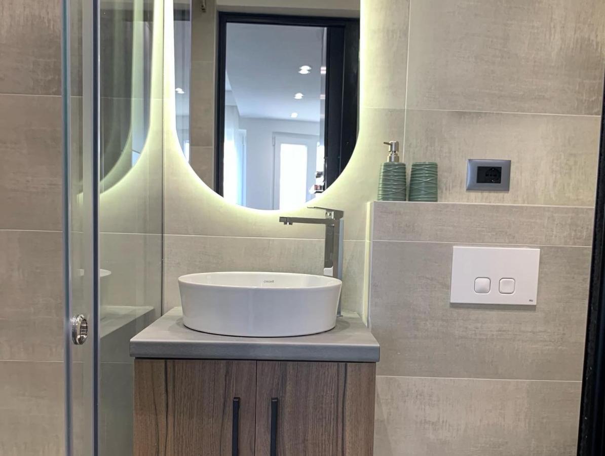 Center Of Tirana “Savannah” Studio Apartment. Экстерьер фото